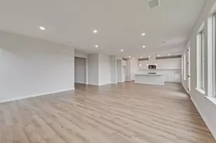 4136 Blackbird Ave, Little Elm, TX 75068 - Photo 8