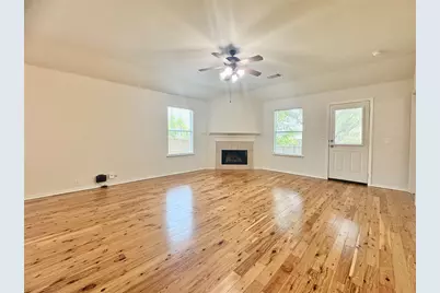 116 Bison Meadow Drive, Waxahachie, TX 75165 - Photo 4