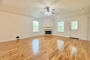 116 Bison Meadow Dr, Waxahachie, TX 75165 - Photo 4