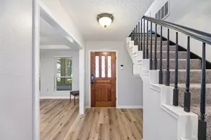 1606 Clarendon Dr, Lewisville, TX 75067 - Photo 6