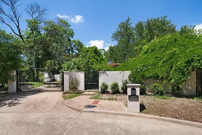 6181 Preston Creek Court, Dallas, TX 75240 - Photo 30