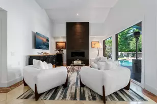 6181 Preston Creek Ct, Dallas, TX 75240 - Photo 12