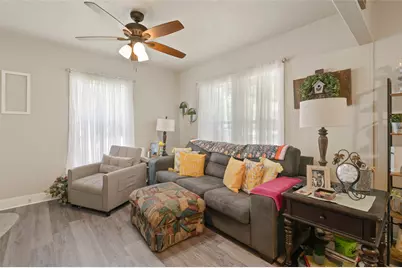 211 S Wickham Street, Alvord, TX 76225 - Photo 6