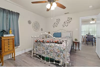 211 S Wickham Street, Alvord, TX 76225 - Photo 18