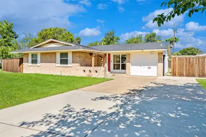 2425 Misty Lane, Carrollton, TX 75006 - Photo 1