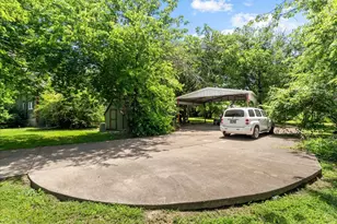 109 Hackberry Ave, Godley, TX 76044 - Photo 18