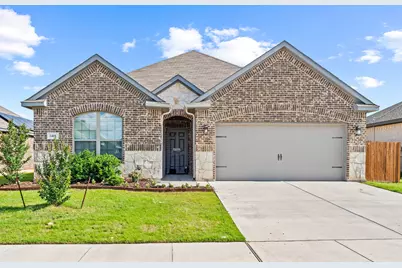 1404 Eagle Nest Drive, Azle, TX 76020 - Photo 1