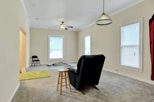 225 N Binkley St, Sherman, TX 75092 - Photo 10