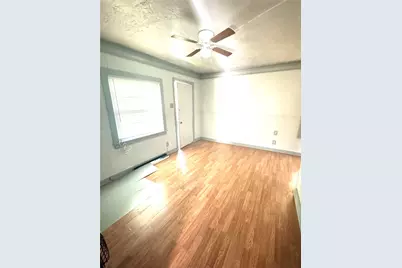 301 Beckham Street E, Sulphur Springs, TX 75482 - Photo 6