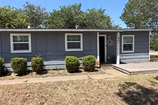 801 Grande Dr, Mesquite, TX 75149 - Photo 1