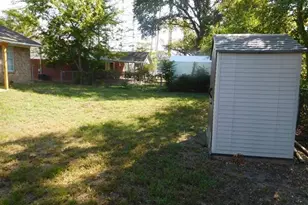 405 Cherry St, Chandler, TX 75758 - Photo 20