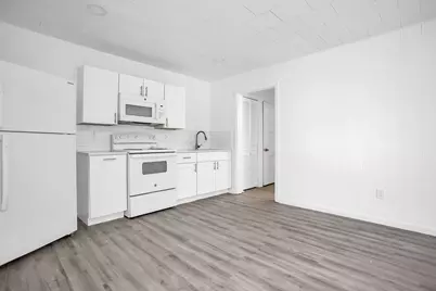 713 Sam Rayburn W, Bonham, TX 75418 - Photo 8