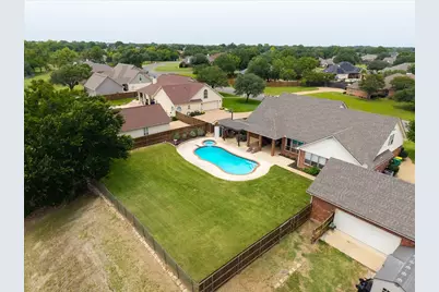 809 Remington Park, Robinson, TX 76706 - Photo 36