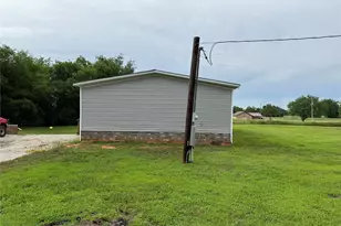 271 Co Rd 3604, Saltillo, TX 75478 - Photo 8