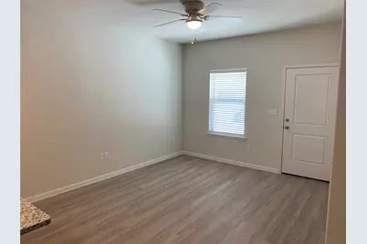 2321 N Hickory Street, Sherman, TX 75092 - Photo 4