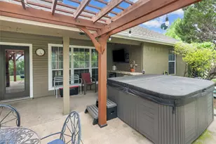 415 Stone Mountain Ct, Cresson, TX 76035 - Photo 18