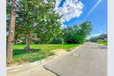 801 Bois D Arc Street, Weatherford, TX 76086 - Photo 2