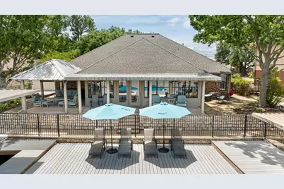 214 Bahama Court, Granbury, TX 76048 - Photo 10