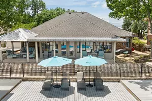 214 Bahama Ct, Granbury, TX 76048 - Photo 10