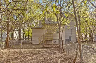 511 W Munson St, Denison, TX 75020 - Photo 30