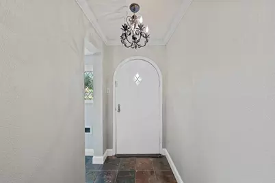 2530 Colcord, Waco, TX 76707 - Photo 4