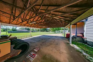 6730 Pine Mill Rd, Reno, TX 75462 - Photo 20