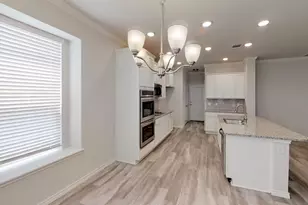 10743 Chesson Flts Dr, Waco, TX 76708 - Photo 14