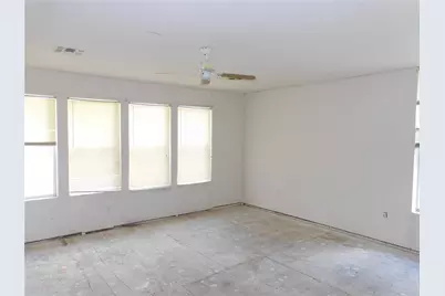 504 NE 7th Street, Hubbard, TX 76648 - Photo 16