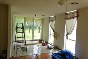 504 NE 7th St, Hubbard, TX 76648 - Photo 22