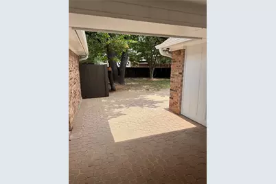 1906 Buffalo Bend Drive, Lewisville, TX 75067 - Photo 32