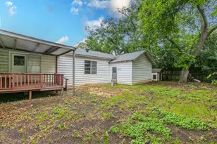 901 E Walnut St, Hillsboro, TX 76645 - Photo 18