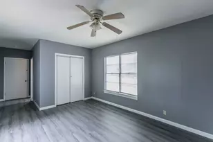 901 E Walnut St, Hillsboro, TX 76645 - Photo 4