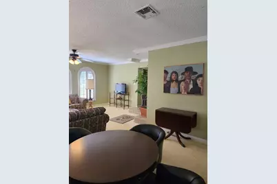 1117 Knotty Oaks Drive, Woodway, TX 76712 - Photo 16