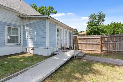 413 Houghton Avenue, Marlin, TX 76661 - Photo 22