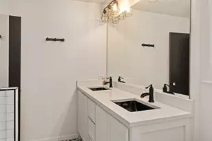 519 S Pearl St, Kemp, TX 75143 - Photo 24