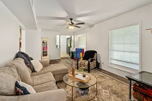 519 S Pearl St, Kemp, TX 75143 - Photo 8