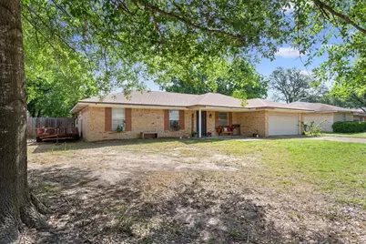 1004 Fairway Lane, Mexia, TX 76667 - Photo 2
