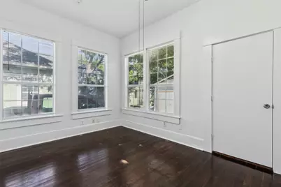 820 W 10th Street, Dallas, TX 75208 - Photo 6