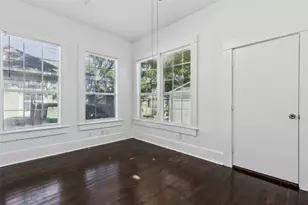 820 W 10th St, Dallas, TX 75208 - Photo 6