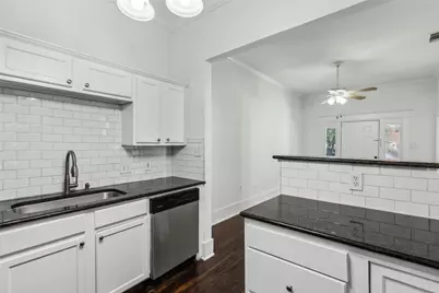 820 W 10th Street, Dallas, TX 75208 - Photo 4