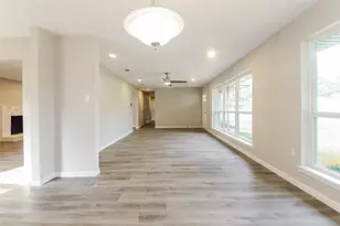 3343 Norcross Ln, Dallas, TX 75229 - Photo 8