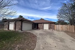 10058 Marblehead Ct, Fort Worth, TX 76108 - Photo 1