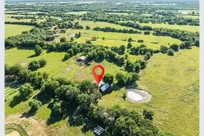 700 County Road 13200, Blossom, TX 75416 - Photo 20