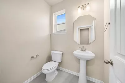 3516 Columbus Street, Gainesville, TX 76240 - Photo 8