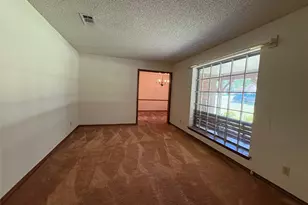 327 Shadowwood Trail, Ovilla, TX 75154 - Photo 6