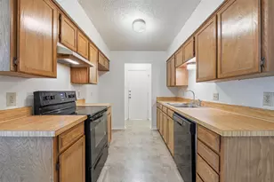 2812 Ridgecrest Dr, Fort Worth, TX 76133 - Photo 12