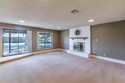 1604 Oak Hollow Drive, Woodway, TX 76712 - Photo 2