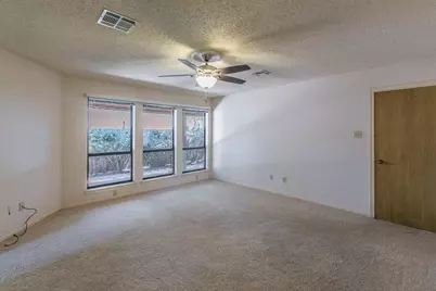 1604 Oak Hollow Drive, Woodway, TX 76712 - Photo 16