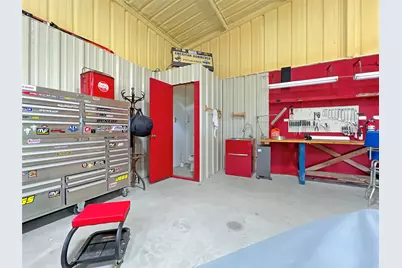 590 County Road 385, Valley View, TX 76272 - Photo 28