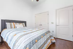 330 Austin Ave, Waco, TX 76701 - Photo 12